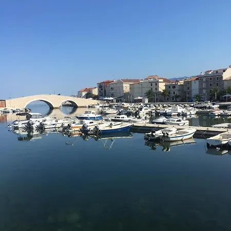 4rest Apartmán Pag Town