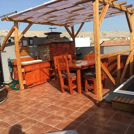 4rest Apartmán Pag Town