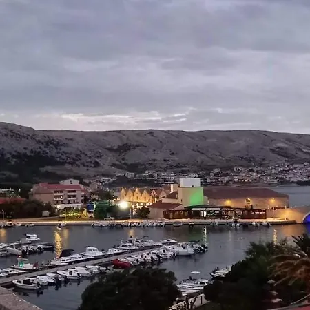 Διαμέρισμα 4rest Pag Town