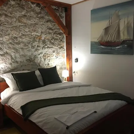 4rest Apartamento Pag Town